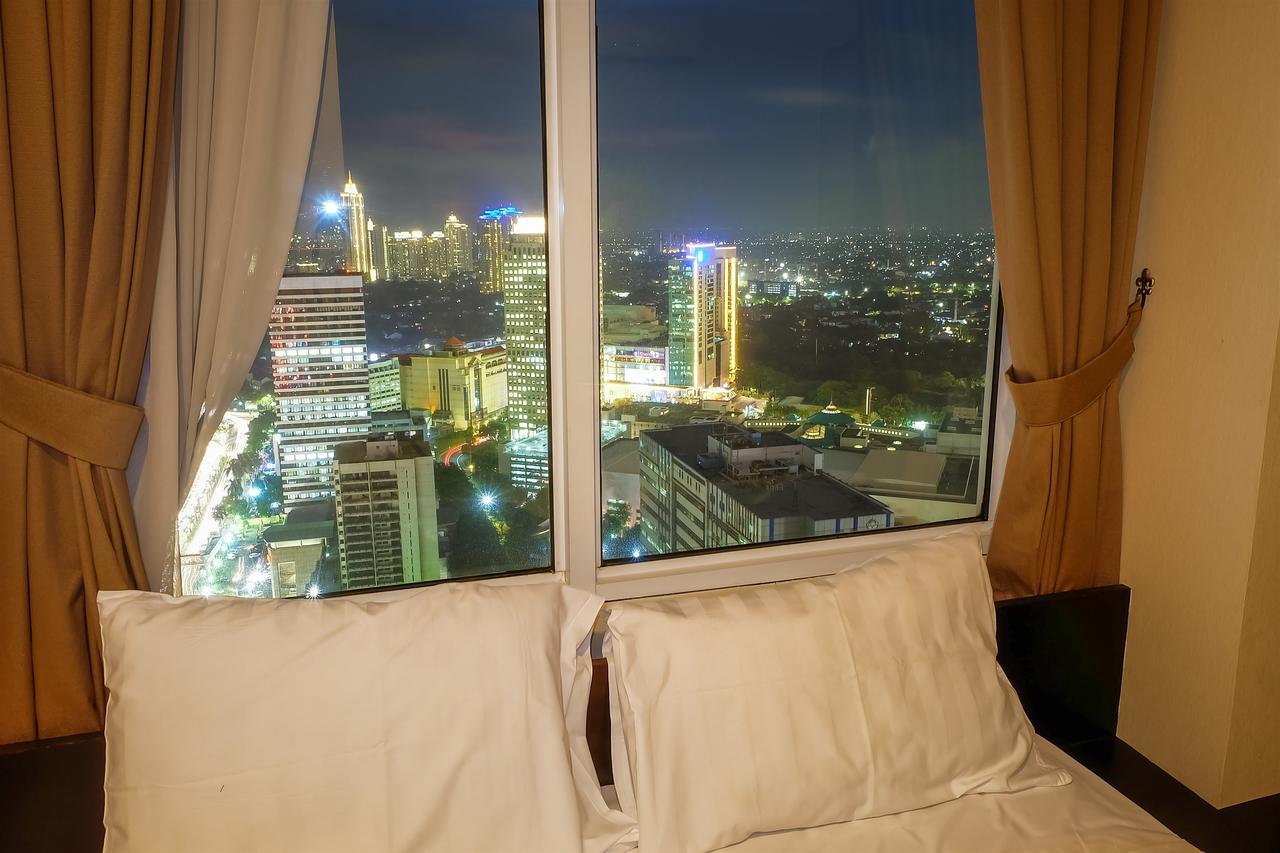Fantastic View 2Br Apartment At Fx Residence Sudirman By Travelio Джакарта Экстерьер фото