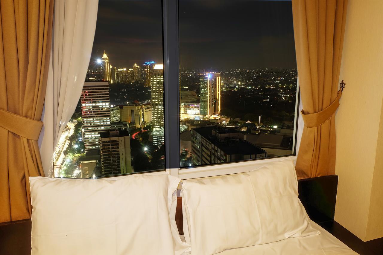 Fantastic View 2Br Apartment At Fx Residence Sudirman By Travelio Джакарта Экстерьер фото